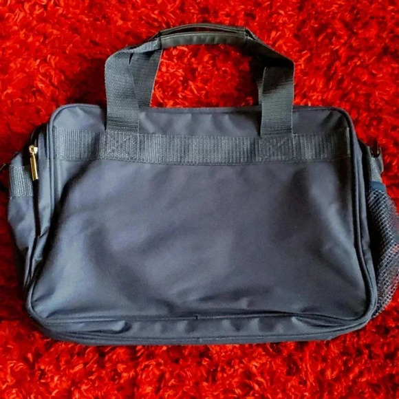 Trafalgar blue carry on luggage tote handles - Picture 3 of 8